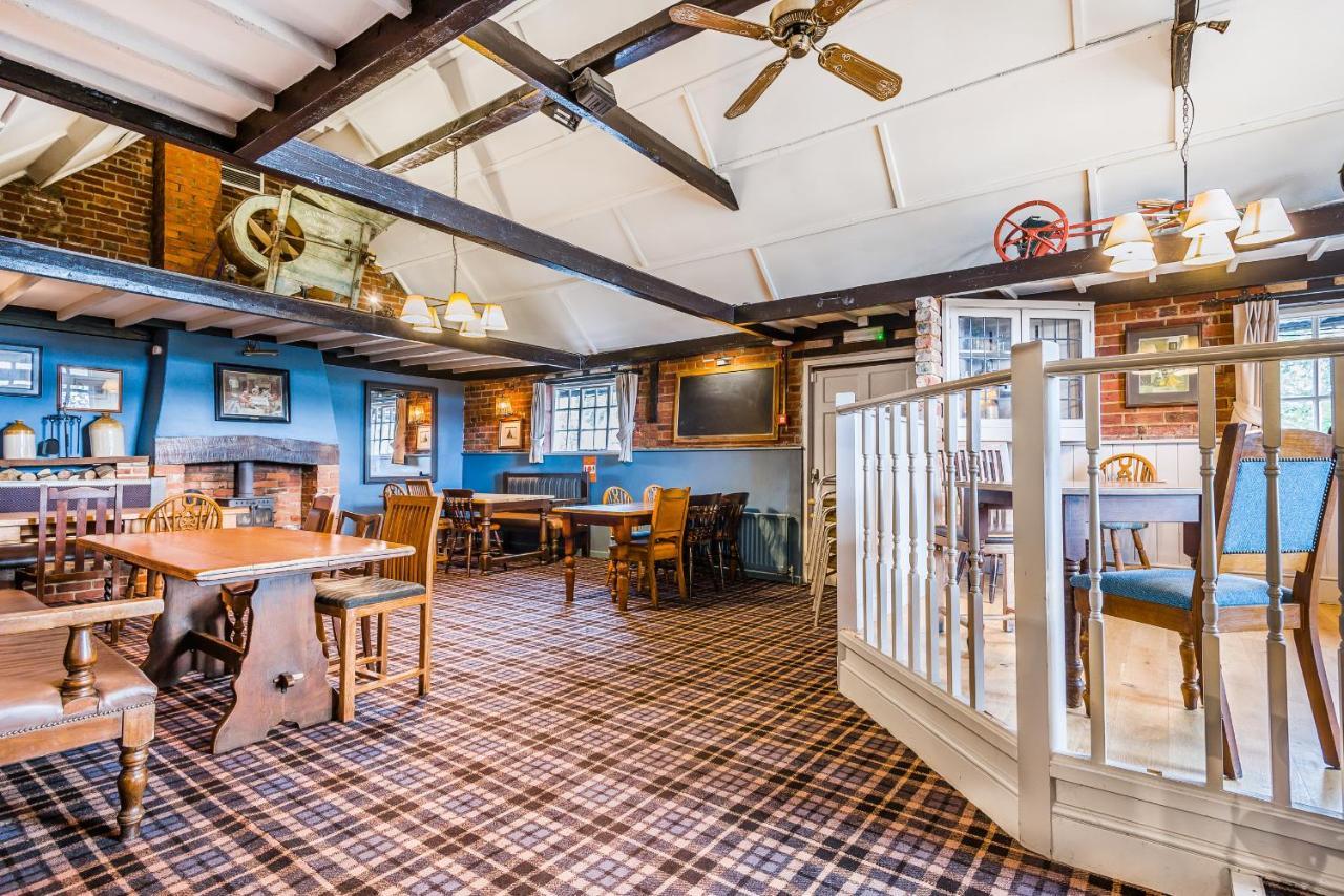 The Walhampton Arms Bed & Breakfast Lymington Ngoại thất bức ảnh
