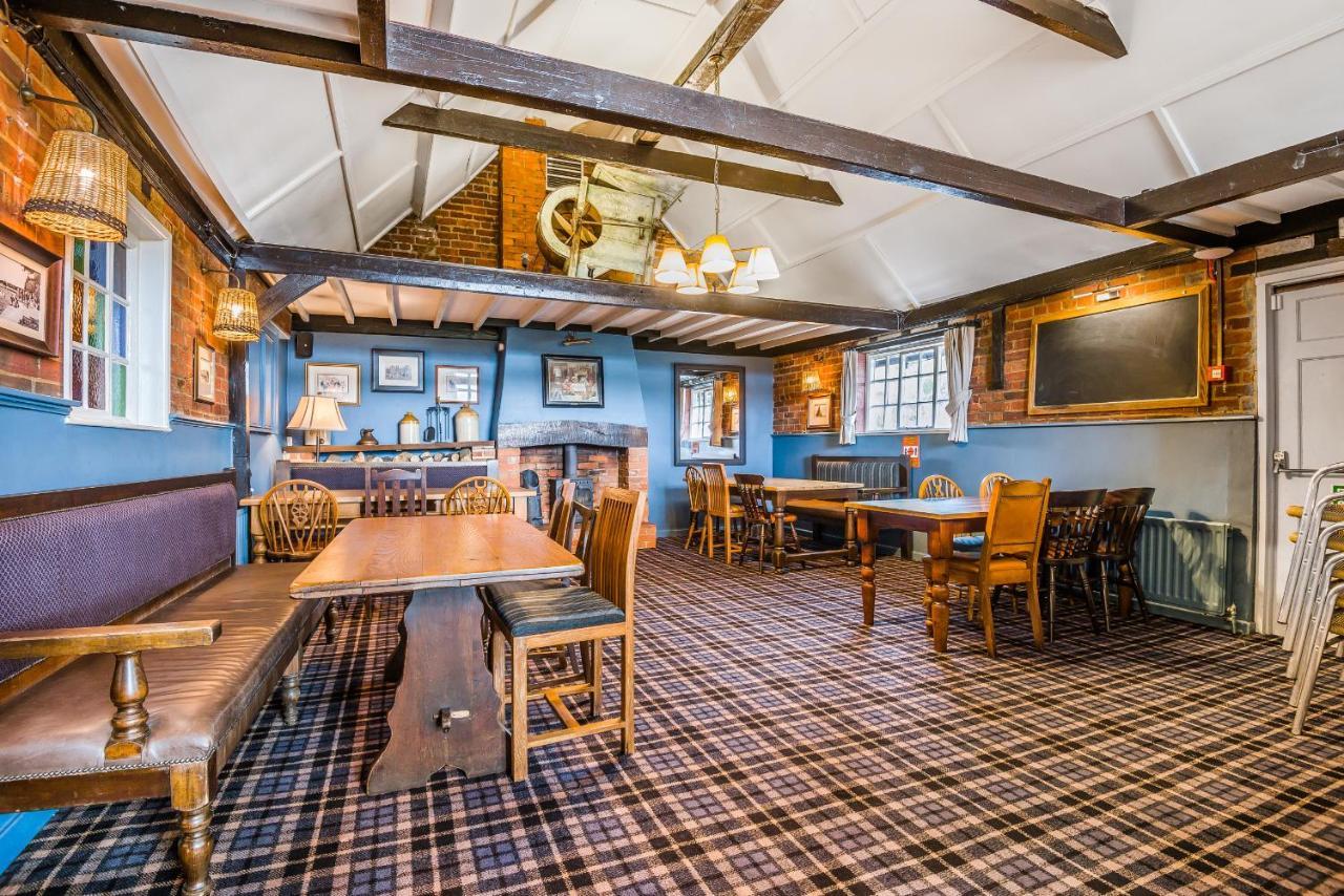 The Walhampton Arms Bed & Breakfast Lymington Ngoại thất bức ảnh