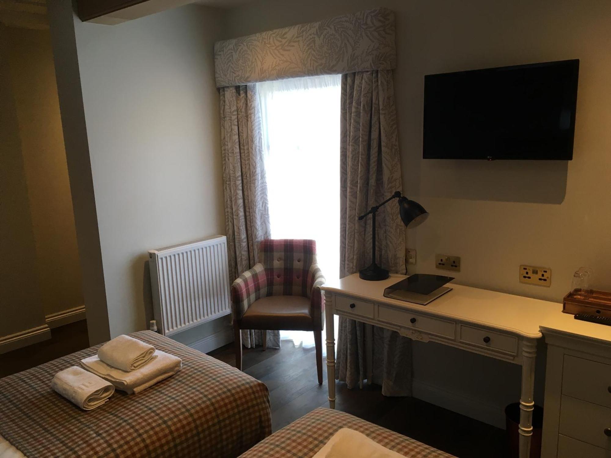 The Walhampton Arms Bed & Breakfast Lymington Phòng bức ảnh
