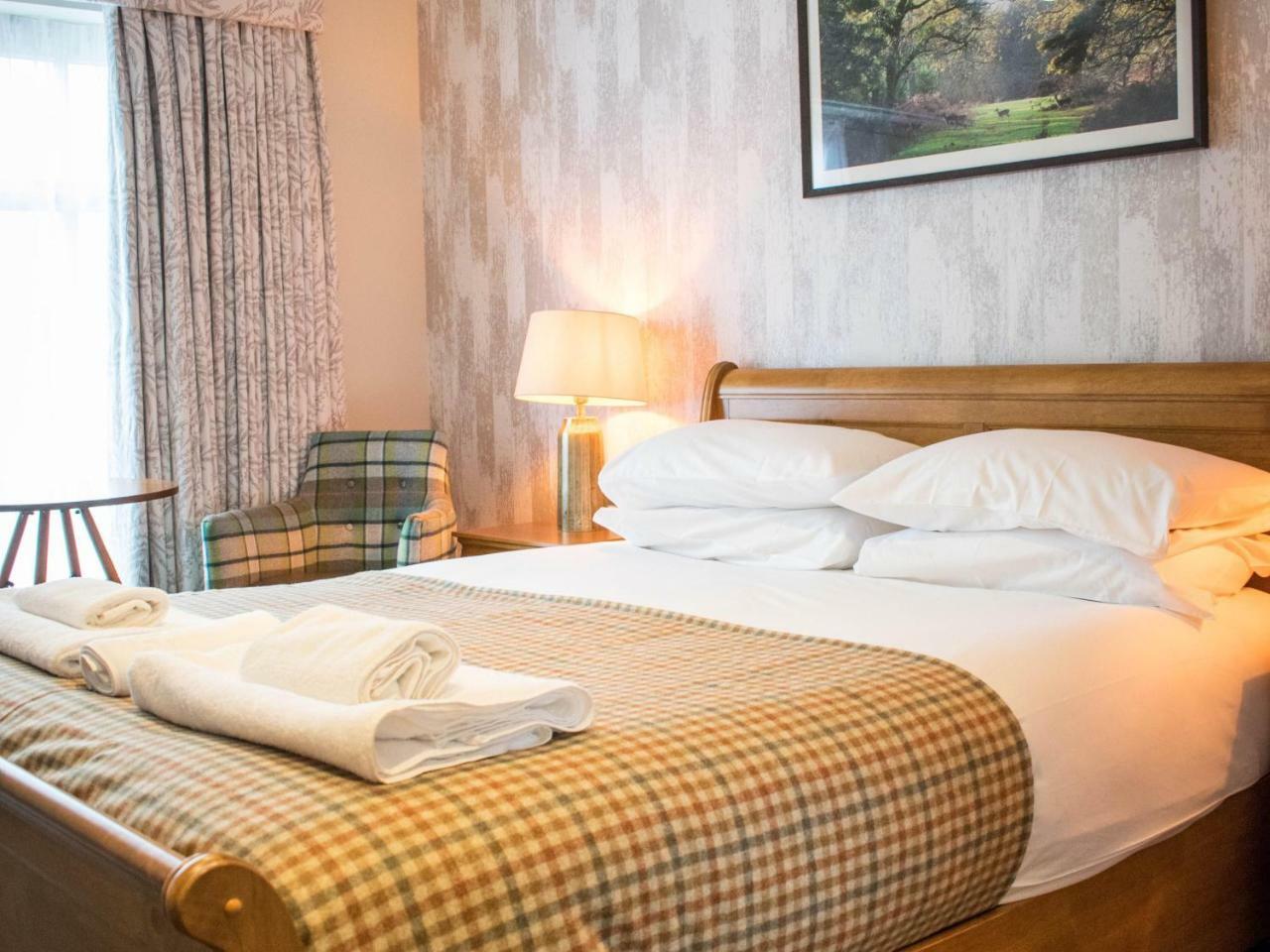 The Walhampton Arms Bed & Breakfast Lymington Ngoại thất bức ảnh